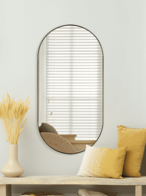 מראת קיר קפסולה מסגרת מתכת שחורה