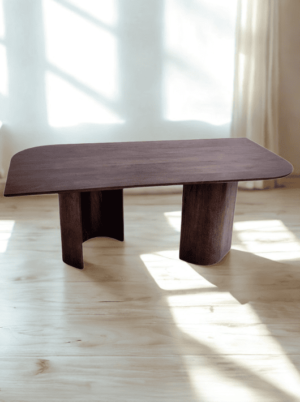 שולחן פינת אוכל מעץ מנגו בגוון אגוז