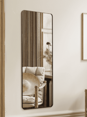 מראת קיר מלבנית מסגרת מתכת דקה שחורה